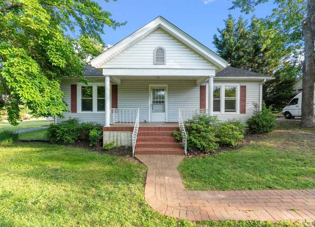 Property at 507 Henry St, Gretna, VA 24557, 3 beds, 2 baths