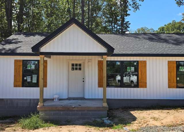 Property at 893 Cedar Gate Rd, Monroe, VA 24574, 3 beds, 2 baths