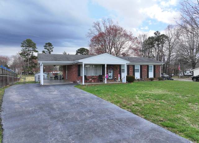 Property at 389 Ridgecrest Dr, Danville, VA 24540, 4 beds, 2.5 baths
