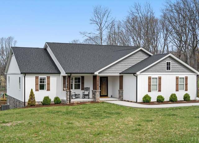 Property at 1018 Everett View Ln, Forest, VA 24551, 3 beds, 3 baths