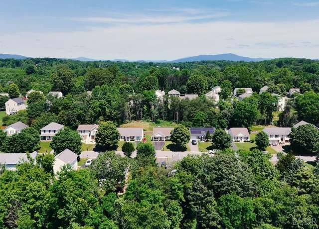 Property at 320 Blackhawke Dr, Lynchburg, VA 24502, 3 beds, 2 baths