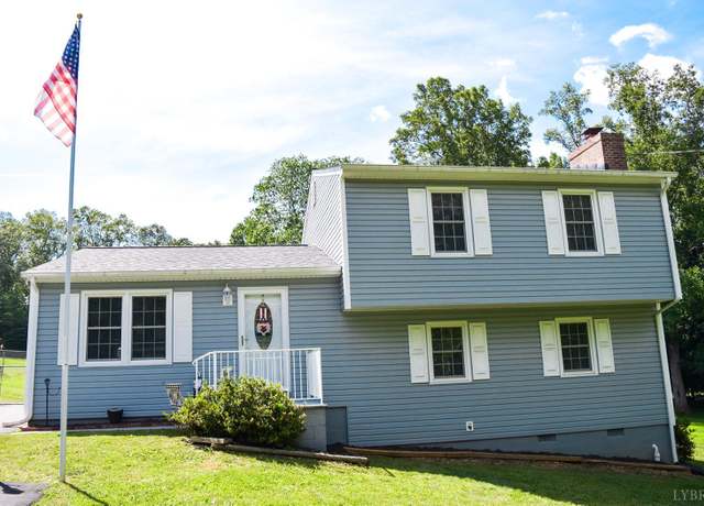 Property at 1769 Izaak Walton Rd, Madison Heights, VA 24572, 3 beds, 2.5 baths