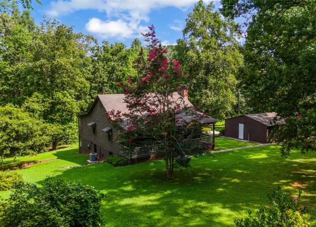 Property at 378 Watt Abbitt Rd, Appomattox, VA 24522, 3 beds, 2 baths