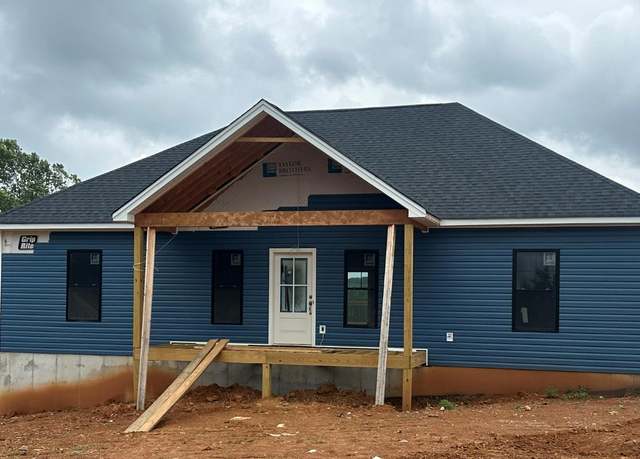 Property at 9830 Leesville Rd, Evington, VA 24550, 3 beds, 2 baths