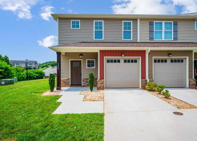 Property at 1229 Commonwealth Cir, Forest, VA 24551, 3 beds, 2.5 baths