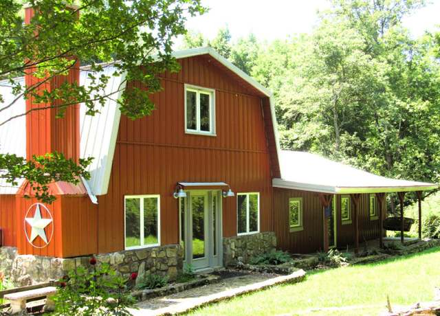 Property at 506 Peters Hollow Rd, Monroe, VA 24574, 3 beds, 2 baths