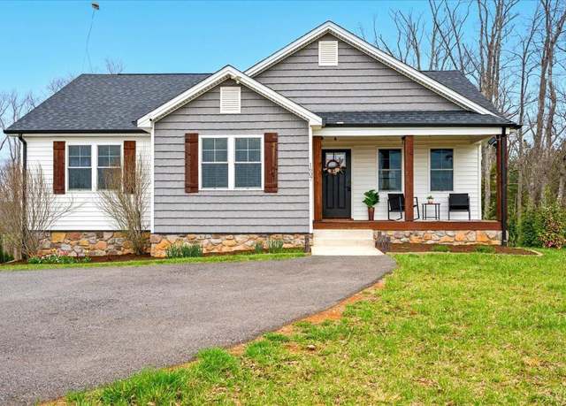 Property at 1607 Colonial Hwy, Rustburg, VA 24588, 3 beds, 2 baths