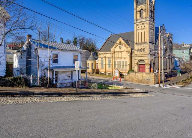 Property at 803 Federal St, Lynchburg, VA 24504, 3 beds, 2 baths
