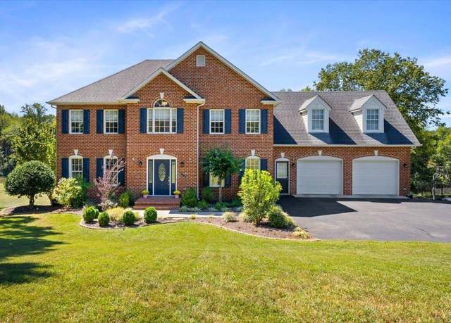 Property at 307 Hayfield Dr, Lynchburg, VA 24503, 5 beds, 4.5 baths
