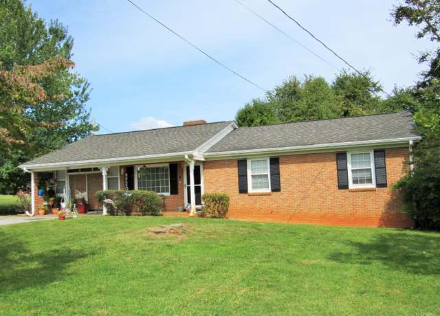 Property at 151 Glenway Dr, Amherst, VA 24521, 4 beds, 3 baths