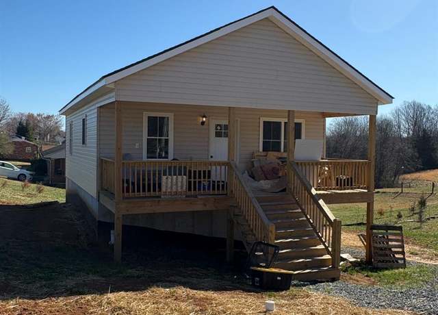 Property at 109 Ned Brown Rd, Amherst, VA 24521, 2 beds, 2 baths