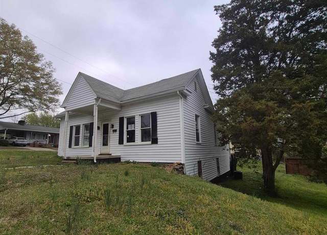 Property at 1333 Washington Ave, South Boston, VA 24592, 2 beds, 1 bath