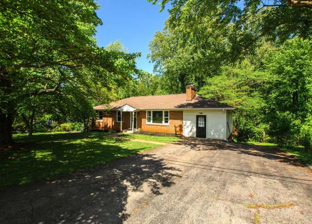 Property at 1426 Nelson Dr Dr, Lynchburg, VA 24502, 4 beds, 2 baths