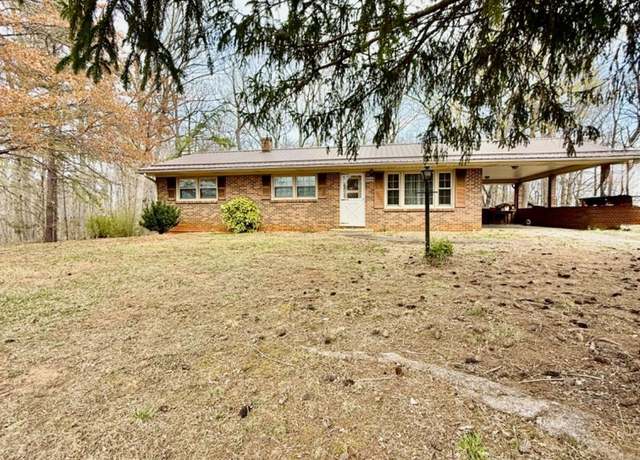 Property at 10596 Rockford School Rd, Gretna, VA 24557, 3 beds, 1 bath