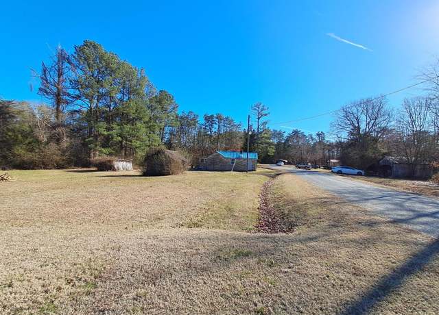 Property at 62 Hall Rd, Long Island, VA 24569