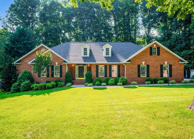 Property at 1065 Mistwood Pl, Forest, VA 24551, 4 beds, 3 baths