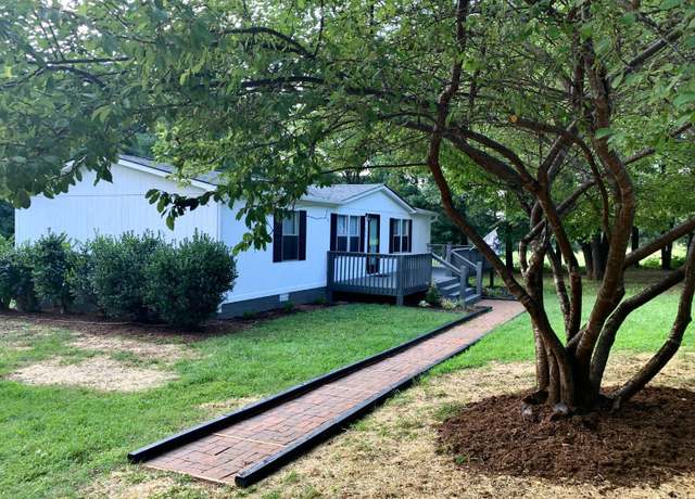 Property at 1690 Regal Road Rd, Bedford, VA 24523, 3 beds, 2 baths