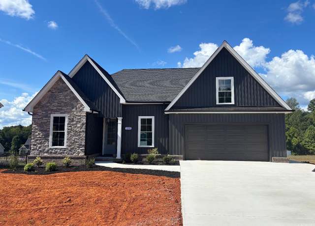 Property at 1295 Boonsboro Meadows Dr, Lynchburg, VA 24503, 4 beds, 2 baths