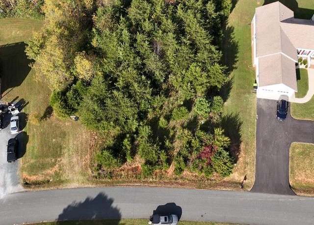 Property at 184 Stoney Creek Dr, Madison Heights, VA 24572