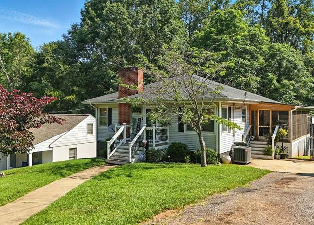 Property at 512 Midvale St, Lynchburg, VA 24502, 4 beds, 2 baths