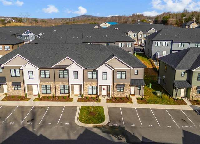 Property at 42 Cuddington Ln, Lynchburg, VA 24501, 2 beds, 2.5 baths