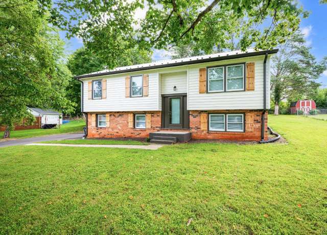 Property at 1704 Danbury Dr, Lynchburg, VA 24502, 4 beds, 2 baths