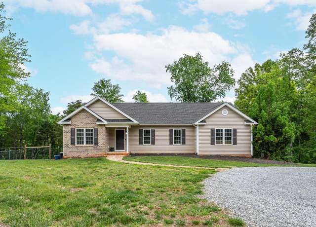 Property at 1194 Hamler Rd, Forest, VA 24551, 3 beds, 2 baths