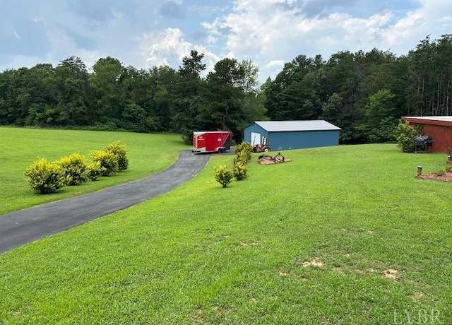 Property at 2022 New Chapel Rd, Rustburg, VA 24588, 4 beds, 2 baths