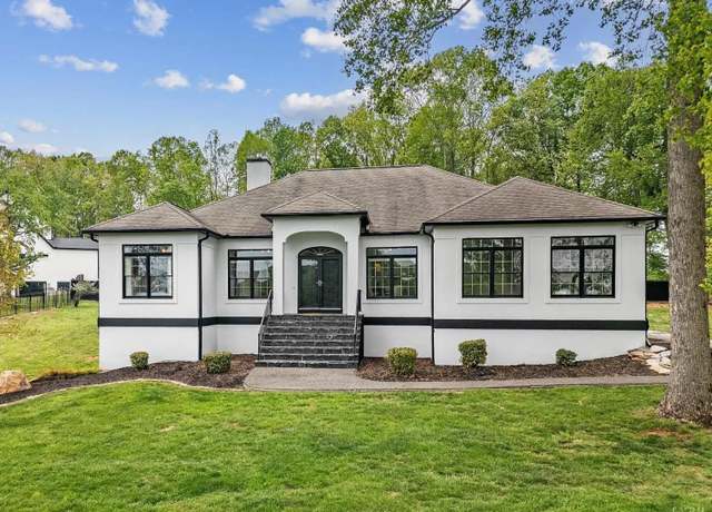 Property at 1208 Rocky Branch Dr, Forest, VA 24551, 4 beds, 4 baths