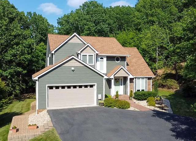 Property at 90 mt Vista dr Dr, Lynchburg, VA 24504, 4 beds, 3 baths