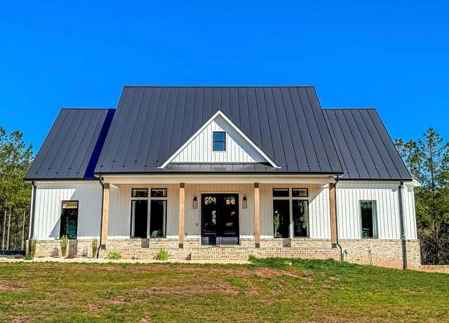 Property at 1746 Wheeler Rd, Lynchburg, VA 24504, 4 beds, 3.5 baths