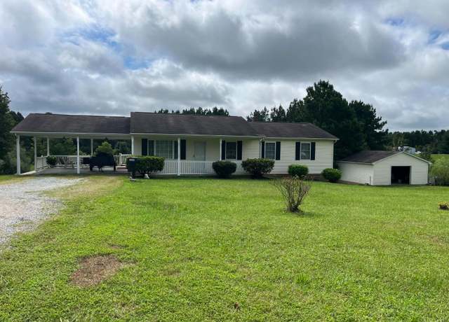 Property at 2135 Spring Garden Road Rd, Chatham, VA 24531, 3 beds, 2 baths