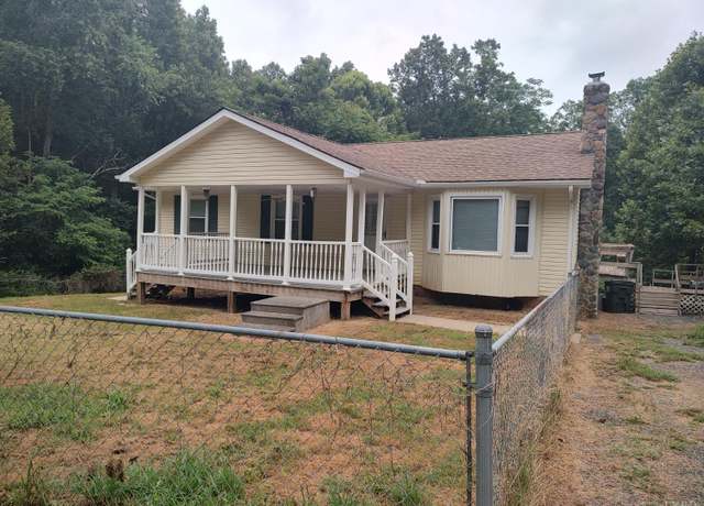 Property at 4271 Blenheim Rd, Charlottesville, VA 22902, 3 beds, 1.5 baths