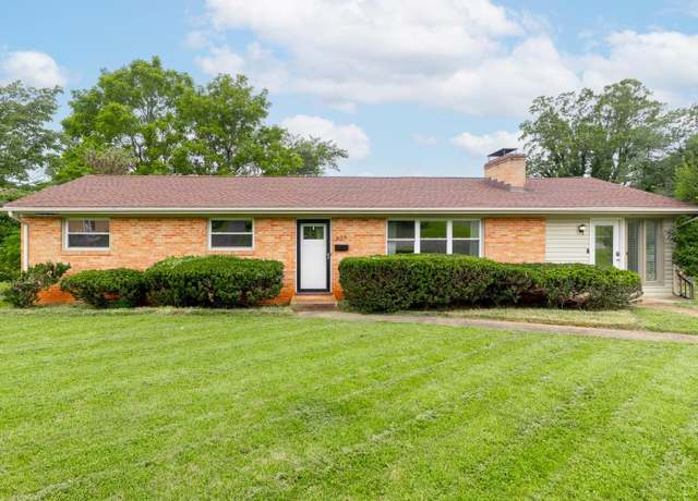 Property at 627 Hayes Dr, Lynchburg, VA 24502, 3 beds, 2 baths