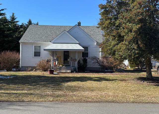 Property at 101 Mountain View Drive Dr, Lynchburg, VA 24502, 2 beds, 1 bath