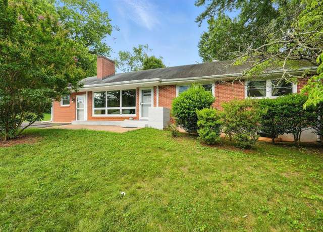 Property at 7131 Meadowbrook Rd, Lynchburg, VA 24502, 4 beds, 1.5 baths