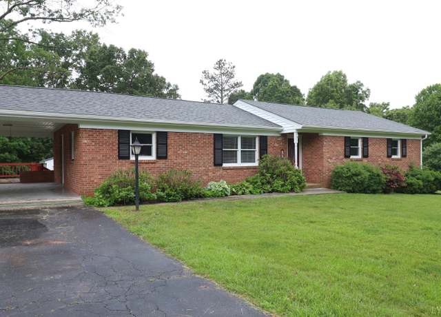 Property at 295 Charles Dr, Appomattox, VA 24522, 3 beds, 2 baths