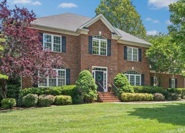Property at 101 Trinity Ct, Lynchburg, VA 24502, 4 beds, 4.5 baths
