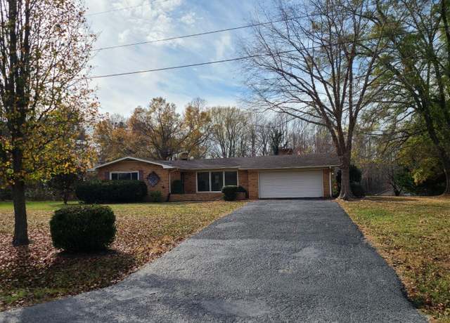 Property at 233 Matthews Rd, Appomattox, VA 24522, 3 beds, 2.5 baths