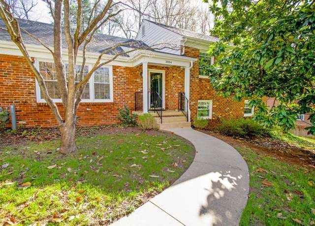 Property at 2004 Burnt Bridge Rd, Lynchburg, VA 24503, 5 beds, 2.5 baths