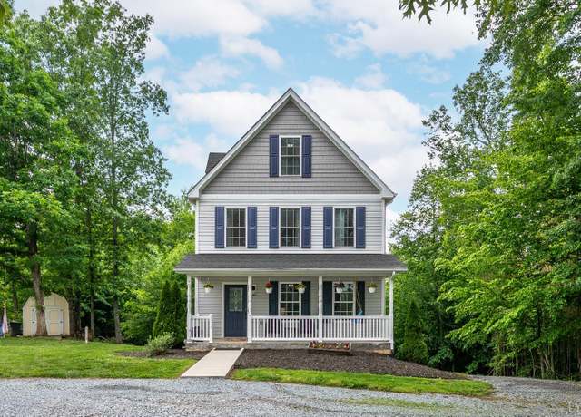 Property at 2515 River Rd Rd, Madison Heights, VA 24572, 5 beds, 3.5 baths