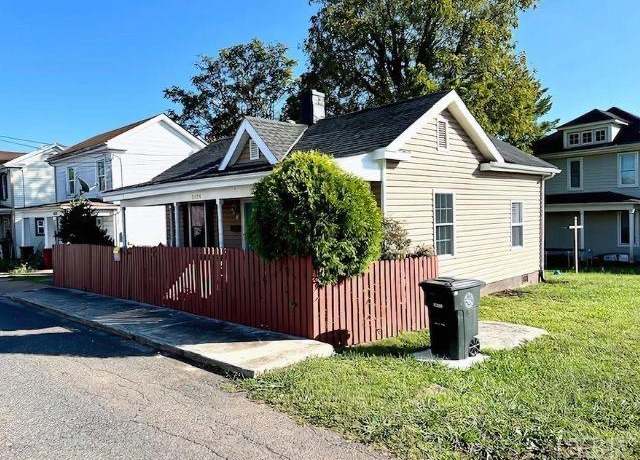 Property at 2024 Poplar St, Lynchburg, VA 24504, 2 beds, 1 bath