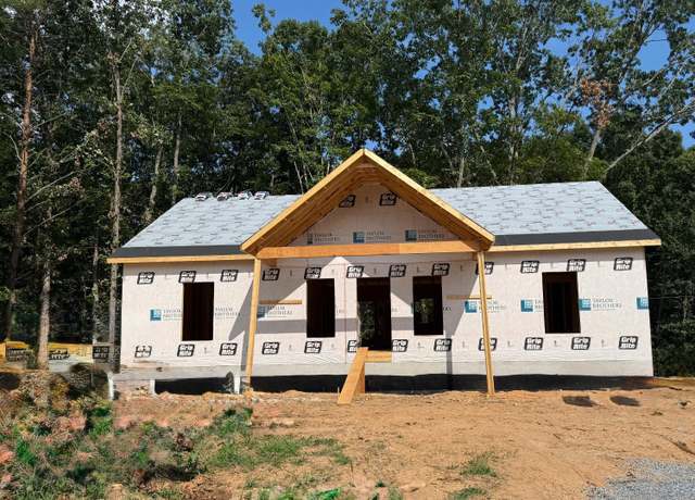 Property at 217 Spicer Rd, Lynchburg, VA 24504, 3 beds, 2 baths