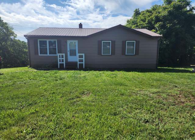 Property at 709 11th St, Altavista, VA 24517, 3 beds, 1 bath