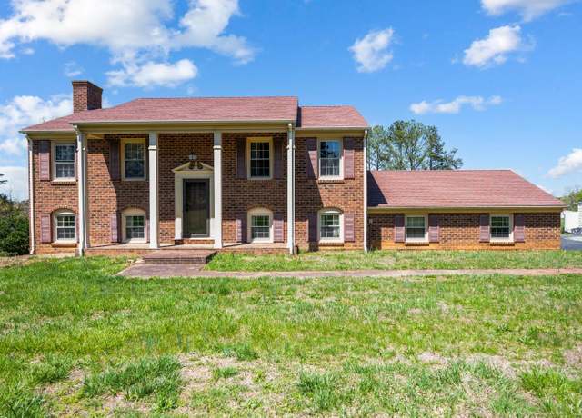 Property at 4068 Stage Coach Ln, Nathalie, VA 24577, 4 beds, 3.5 baths