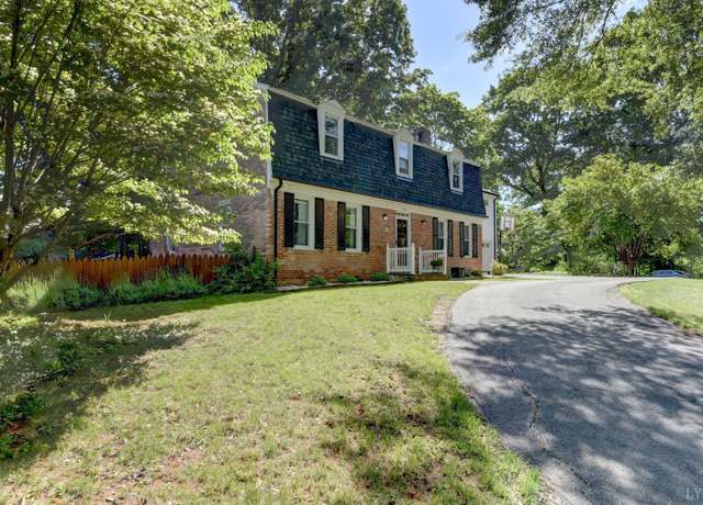 Property at 5147 Wedgewood Rd, Lynchburg, VA 24503, 5 beds, 3.5 baths