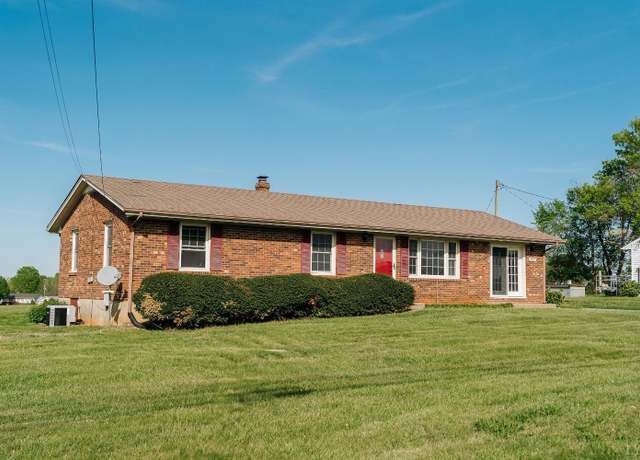 Property at 3677 Grit Rd, Hurt, VA 24563, 3 beds, 2 baths