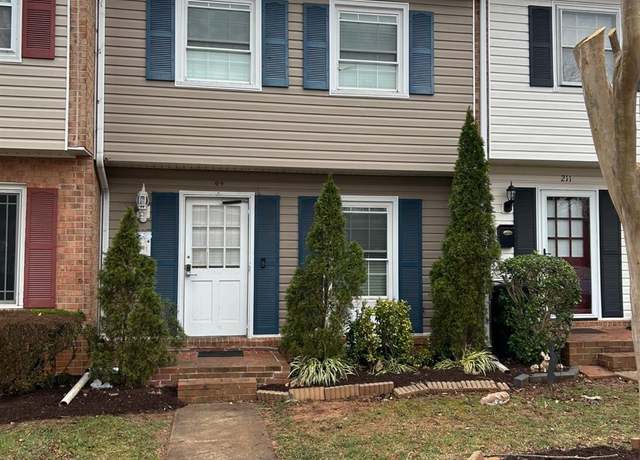 Property at 209 Kettering Ln, Lynchburg, VA 24501, 3 beds, 2 baths