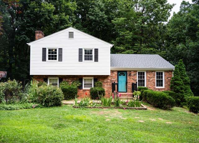 Property at 68 Cardwell Ln, Lynchburg, VA 24504, 3 beds, 3 baths
