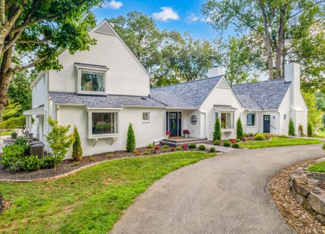 Property at 106 Two Creek Dr, Lynchburg, VA 24502, 4 beds, 3.5 baths